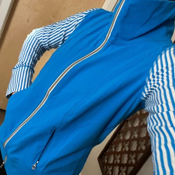 Lululemon Daily Yoga Jacket Beaming Blue Size 8 - Picture 3 of 10